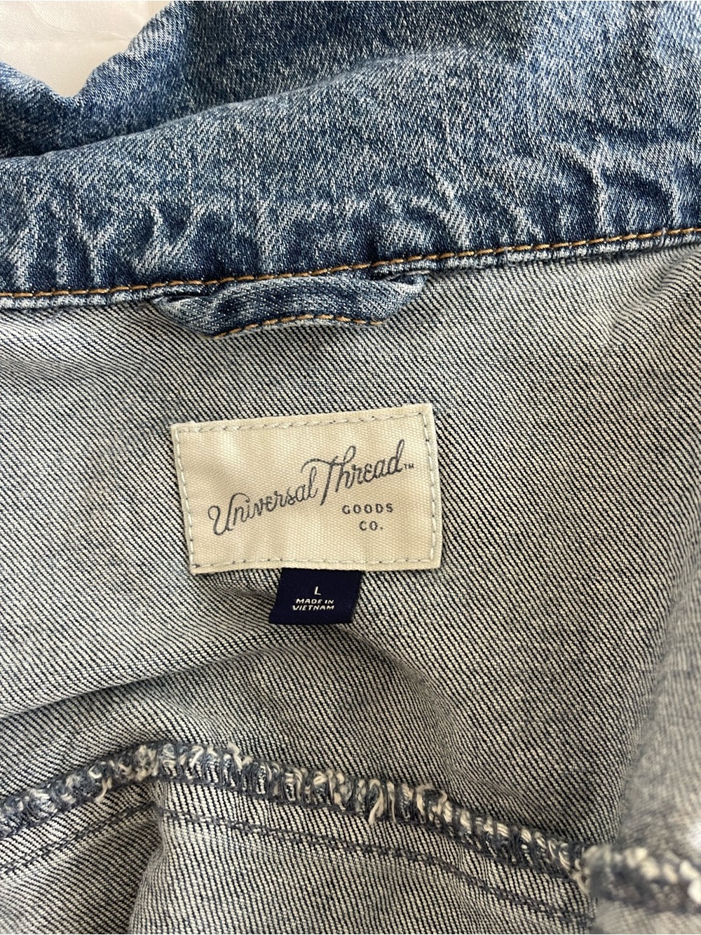 Universal Thread Denim Jacket - Picture 9 of 10